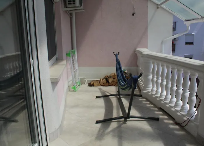 Sunny House *