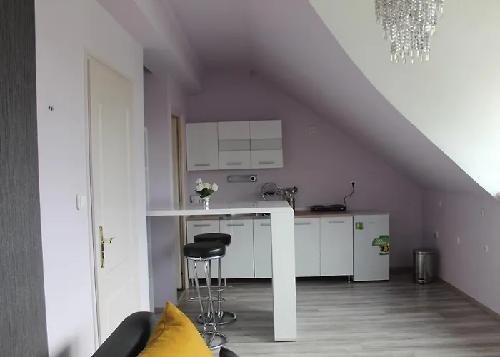 Sunny House *