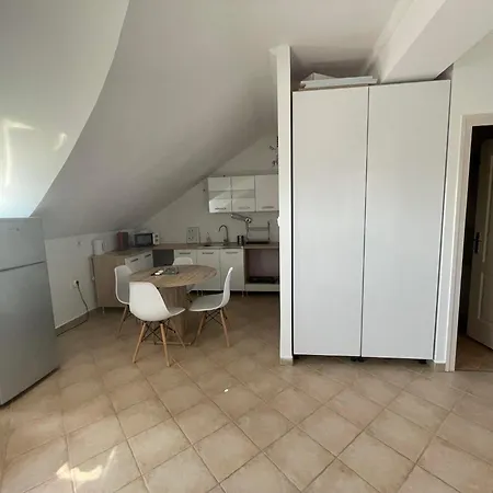 Sunny House